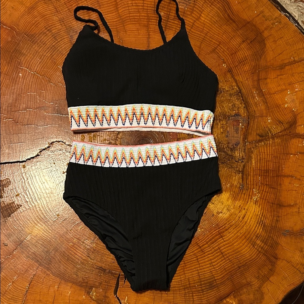 The Viral Black Two-Piece Bikini Set with Multicolor Zigzag Trim